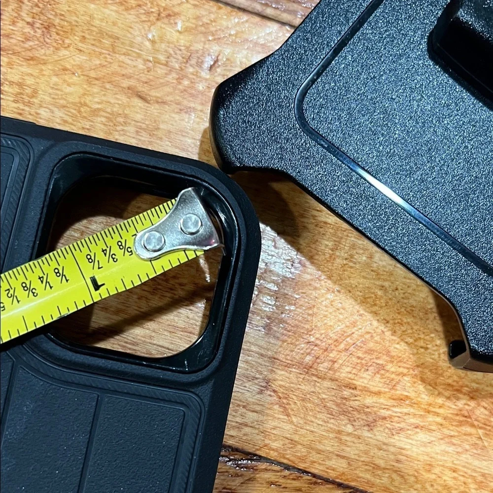 iPhone 11 OtterBox Rugged Black Case with Clip